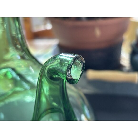 Vintage Hand Blown Italian Green Glass DecanterCarafe,Chamber Chiller & stopper - Picture 10 of 16